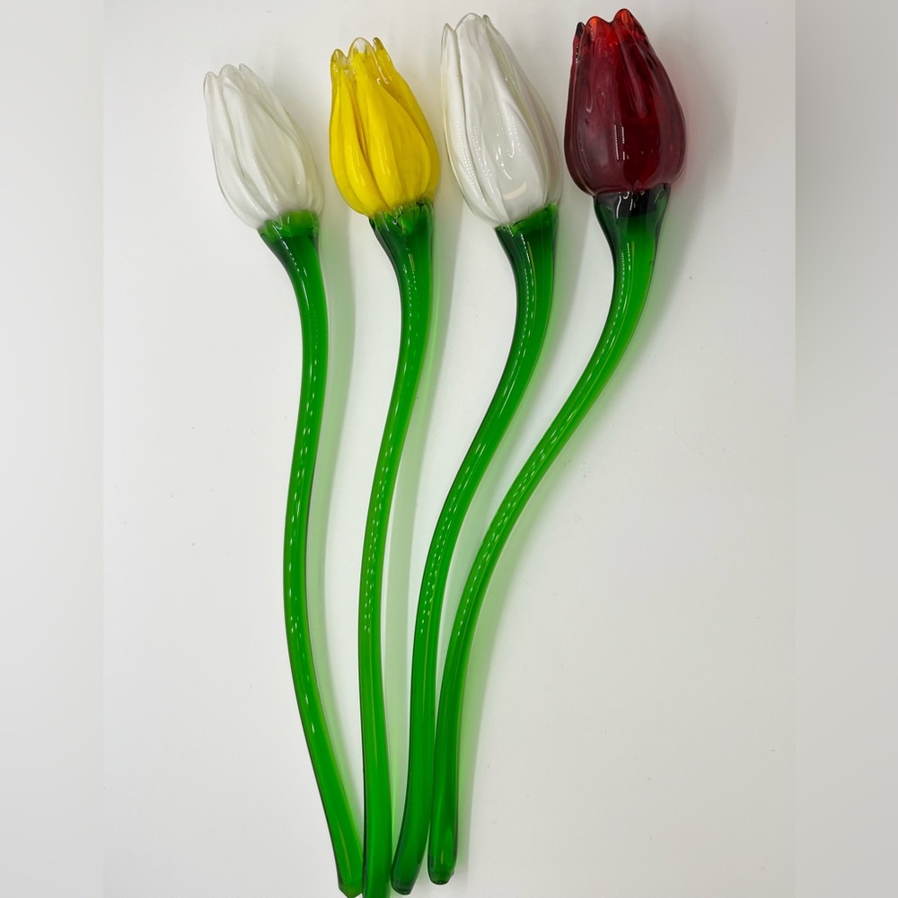 🌷 Elegant Hand Blown Long Stem Glass Tulip Set - White, Yellow, Red Spring